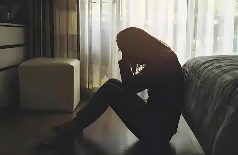 （杭州一凶宅竞拍14轮后成交）