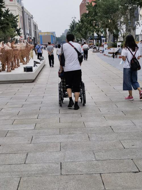 2025年澳门天天彩免费记录和抗癌患者救活面包店与抗癌病人